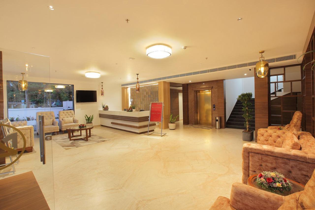 Hotel Maria Park Muvattupuzha Eksteriør billede